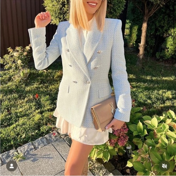 Zara Jackets & Blazers - (NWT) ZARA Double Breasted Blazer in Off-White/Light Blue. Size SMALL